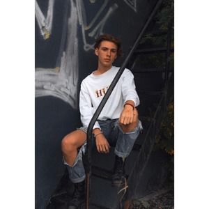 Meet your Posher, Anthony